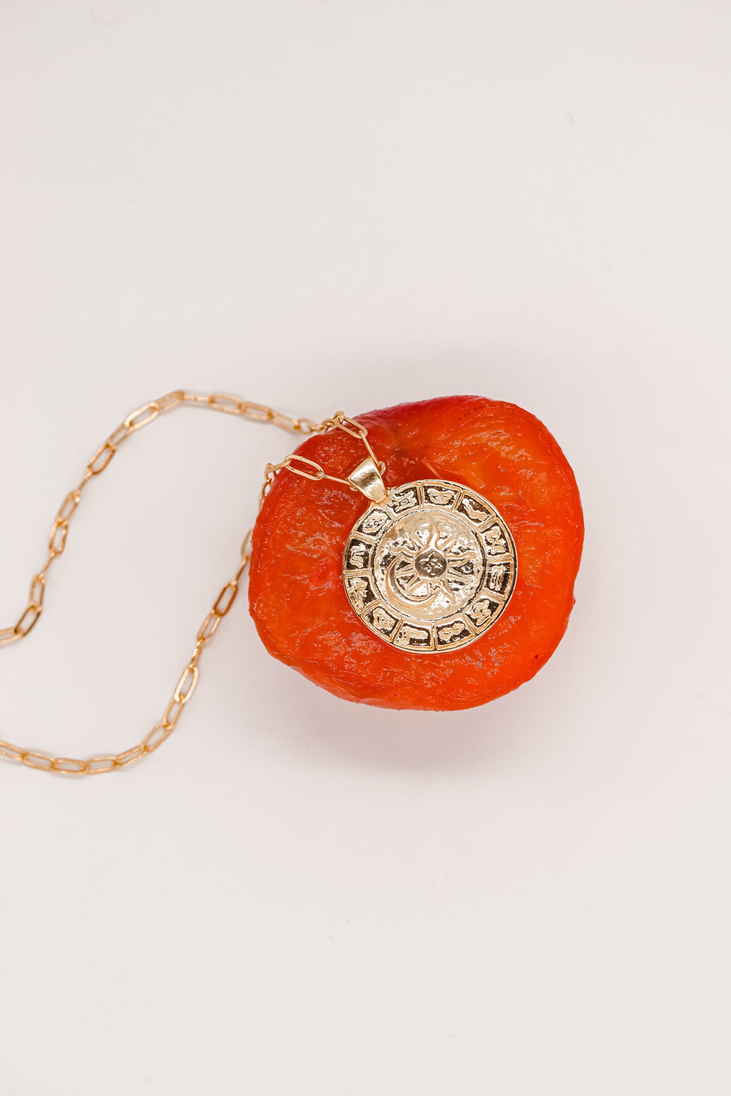 Collier Sole